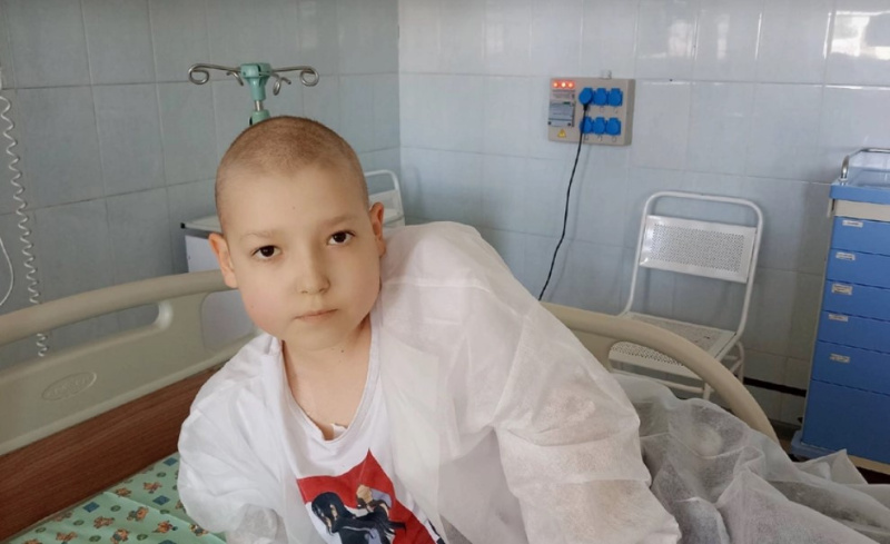 «Я обязательно вырасту»: больному раком мальчику из Прогресса нужна ...