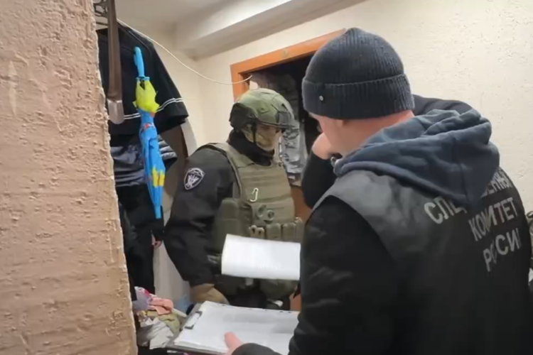 Подозреваемые в пропаганде криминальной идеологии задержаны в Псковской области при содействии СОБР Росгвардии 