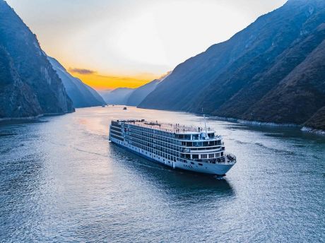 Панды, храмы, города: что ждет туристов в речных круизах по Китаю