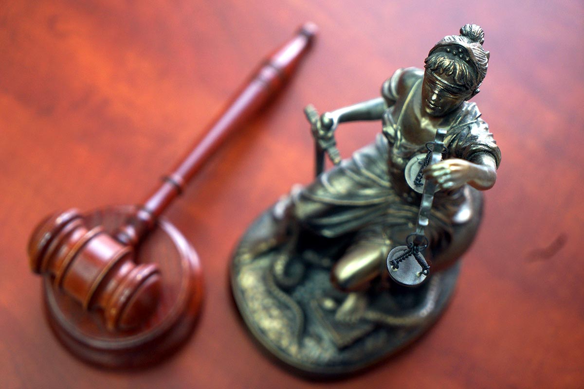 ВККС разрешила возбудить дело за взятку в 2,5 млн рублей против судьи из Адыгеи