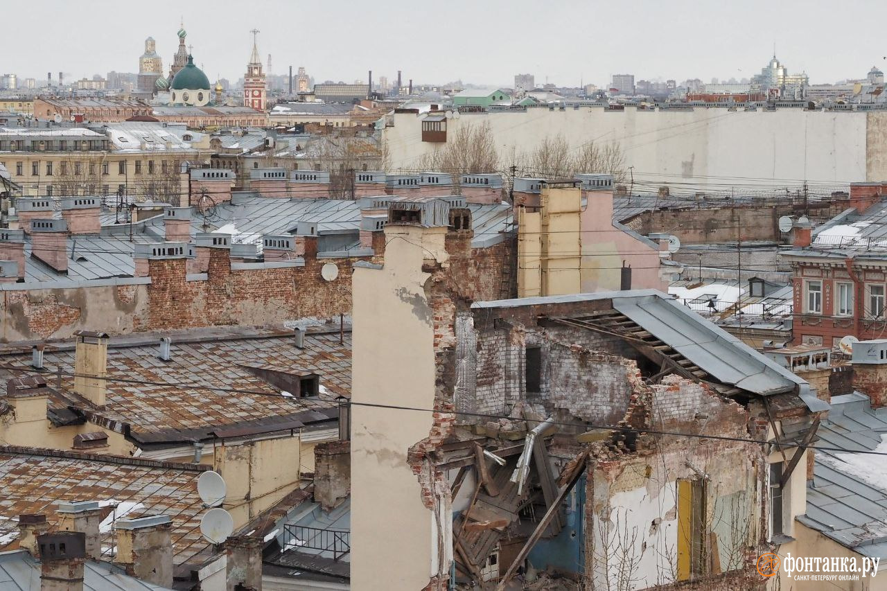 Санкт петербург упал дом. Упал дом в Питере на Гороховой.