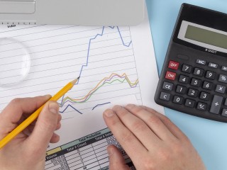 До 102 тысяч рублей выросла средняя зарплата жителей Богородского округа