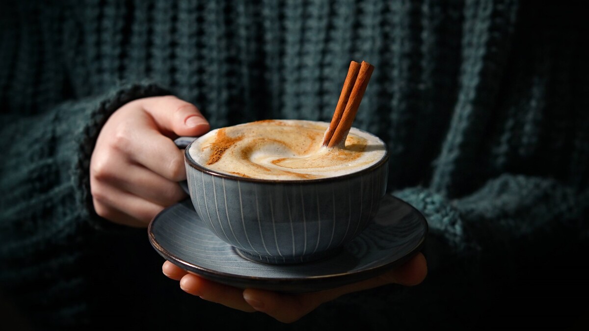 денежный кофе с корицей