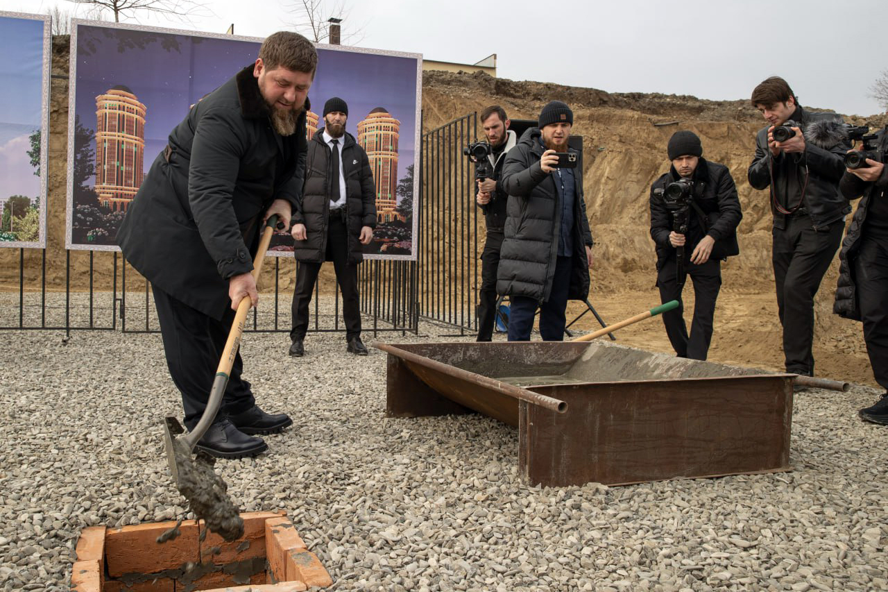 В грозном построят