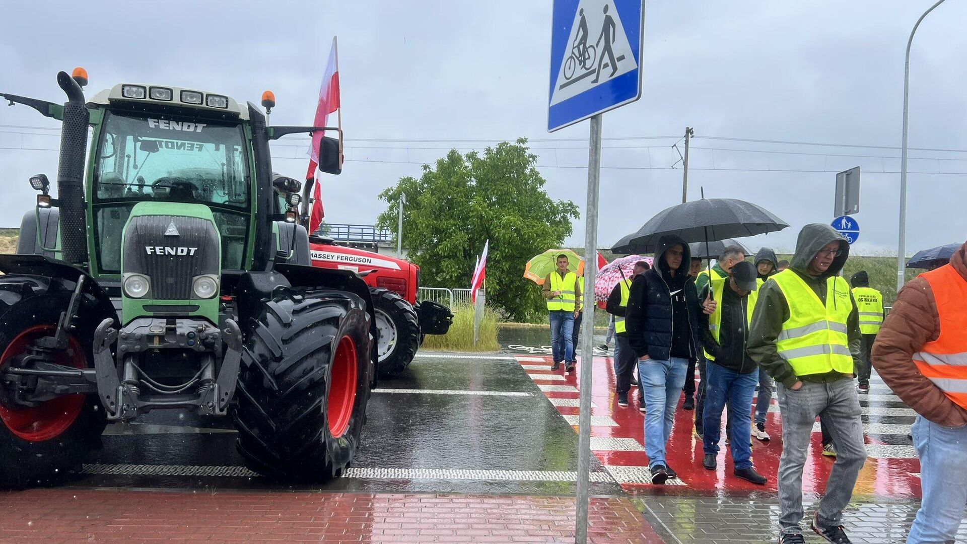 Протесты в польше