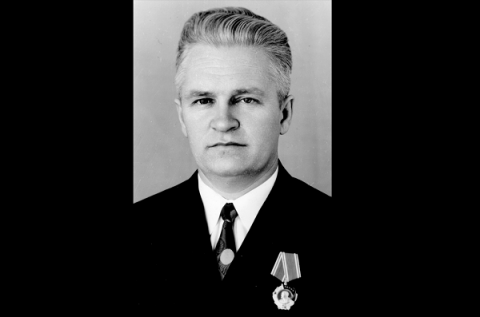 Директор завода сокол. Иван Силаев. Иван Силаев сегодня