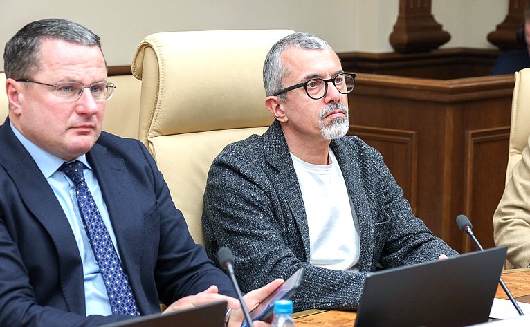 Совещание «Образовательный подход «Обучение служением»: проблемы и перспективы развития»