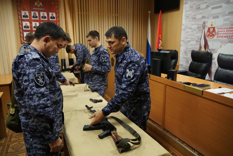 В УПРАВЛЕНИИ РОСГВАРДИИ ПО ОРЕНБУРГСКОЙ ОБЛАСТИ ПРОШЛА ИТОГОВАЯ ГОДОВАЯ ПРОВЕРКА