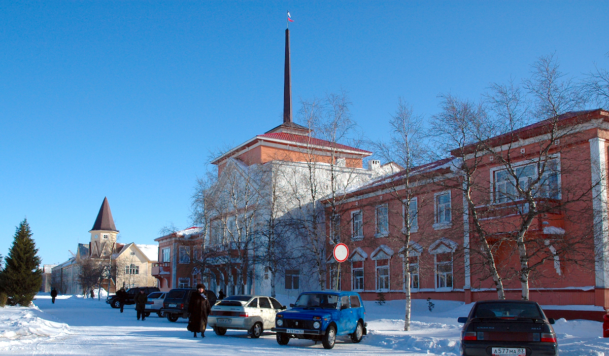 Новости НАО: строительство нефтеперерабатывающего комплекса, соревнования оленеводов и производство продуктов оленеводства