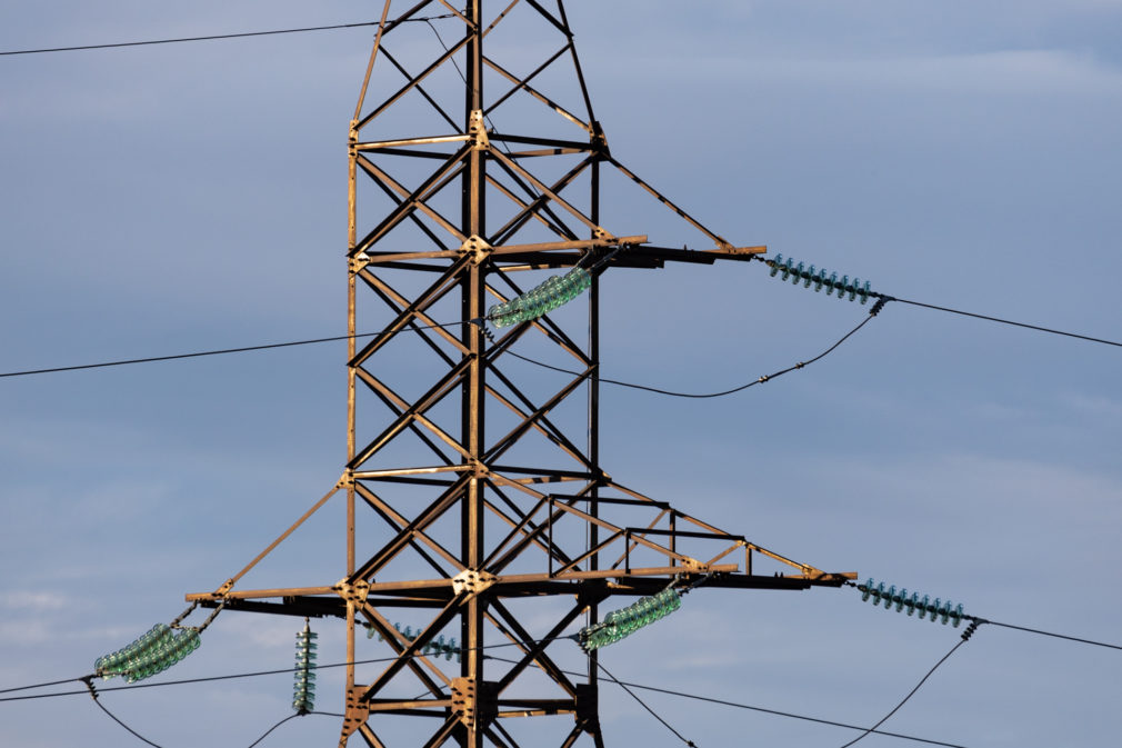 минераловодские электросети. устройство лэп на кавказе. электричество. высокоавтоматизированная подстанция. сетевой объект электроснабжения это.