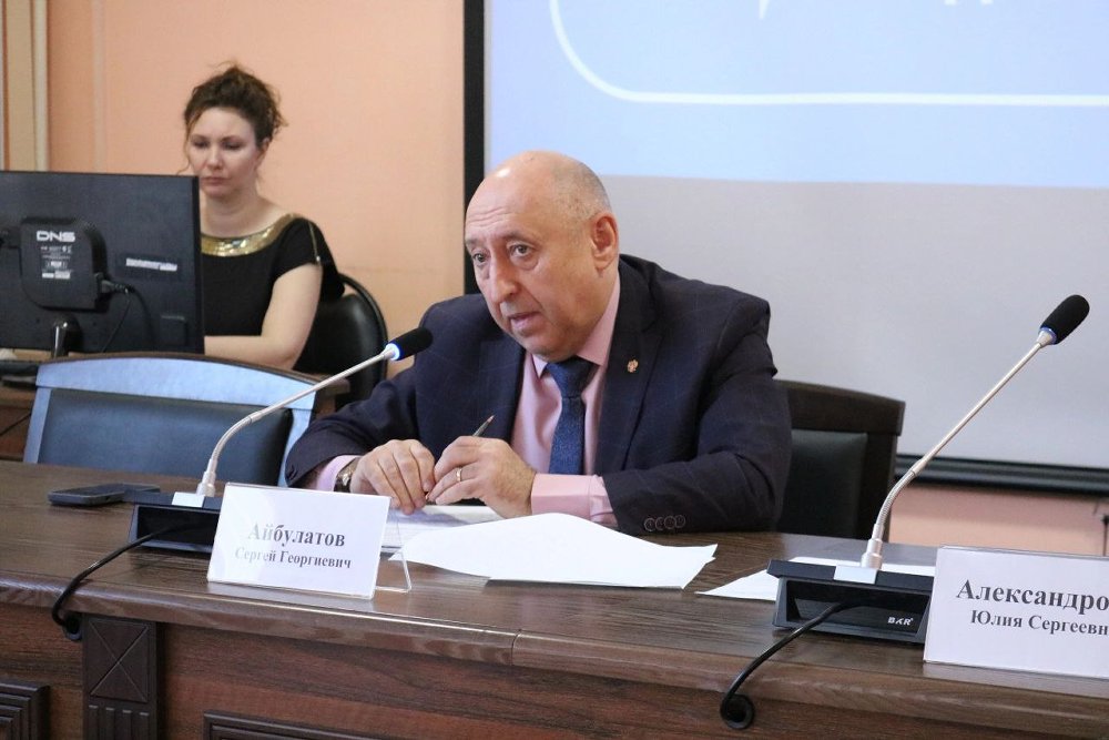 9 апреля в администрации Верхнеуральского района состоялось Заседание Координационного Совета по взаимодействию с Движением Первых.