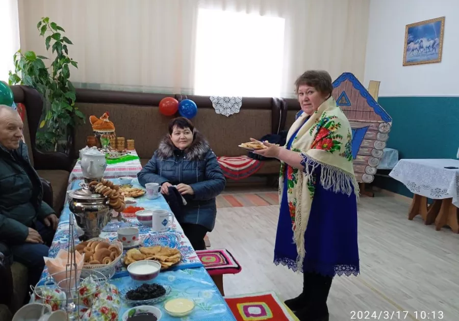 В Алтайском крае на избирательных участках вкусно и весело