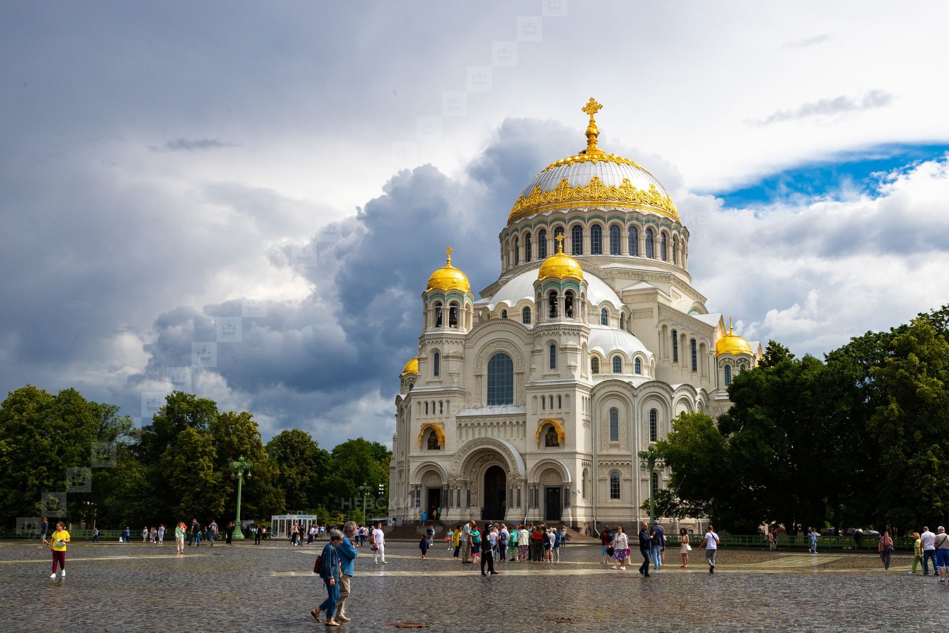 Кронштадтский собор сверху