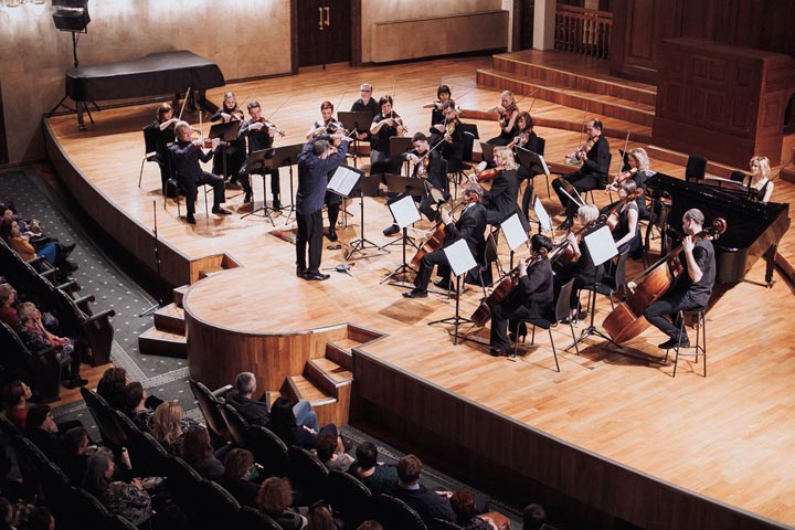 В Абакане прозвучит музыка Антонио Вивальди в исполнении Камерного оркестра Игоря Лермана