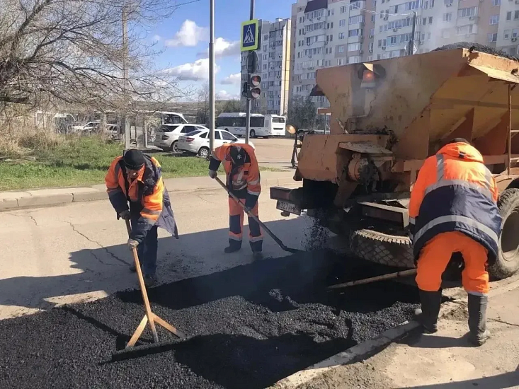 В городе продолжается текущий ремонт дорог