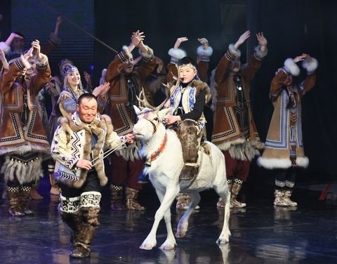 В Якутии состоялось торжественное открытие первого Международного чемпионата по традиционному оленеводству