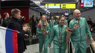 В России встретили спортсменов, показавших отличный результат на Сурдлимпиаде в Токио