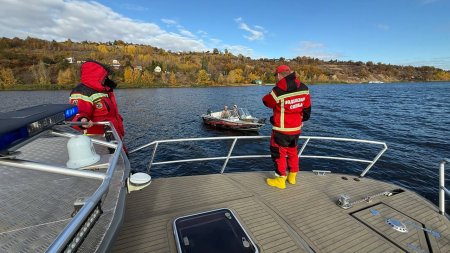 Современный катер позволяет работать спасателям в самых экстремальных условиях