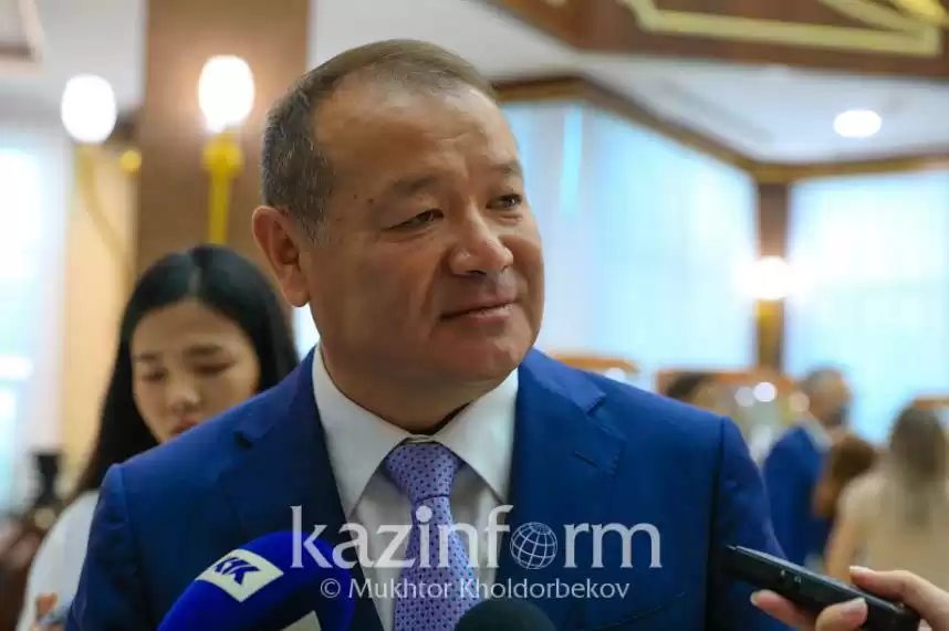Каирбек Ускенбаев освобожден от должности главы Мининдустрии РК