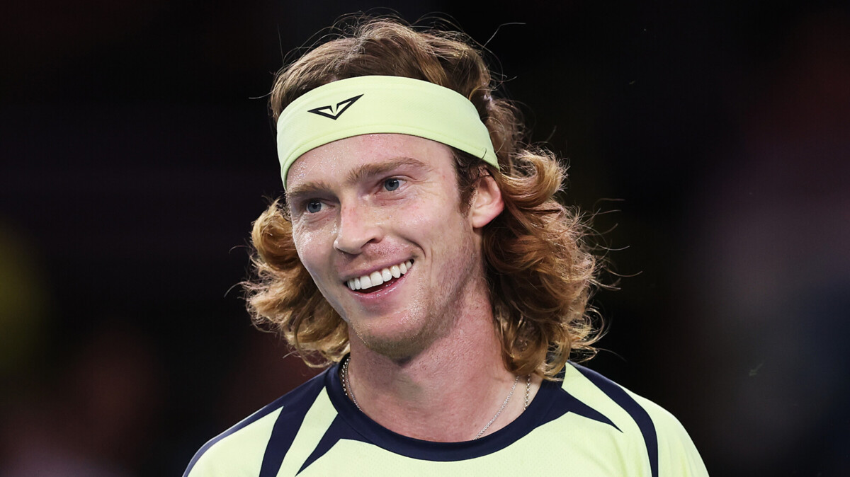 Рублев победил Де Минора и Маннарино на турнире UTS в Лондоне