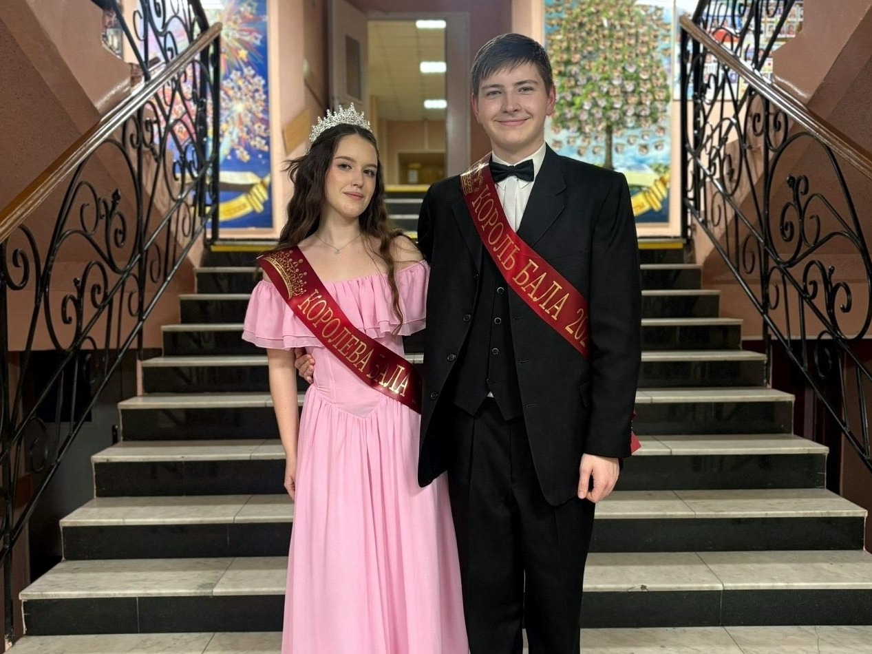 Поэзия, вальс и бальный этикет 