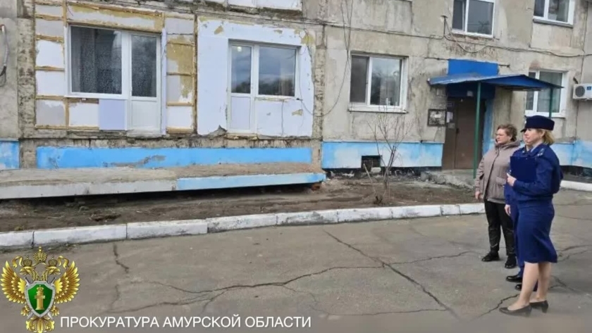 Балконы в многоквартирном доме Буреи разрушились: прокуратура проводит проверку - gtrkamur.ru