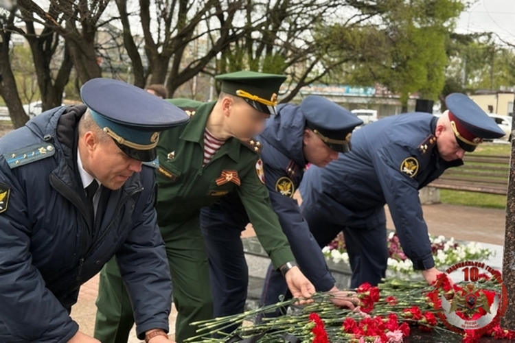 В Вологде росгвардейцы приняли участие в памятном мероприятии ко Дню Победы