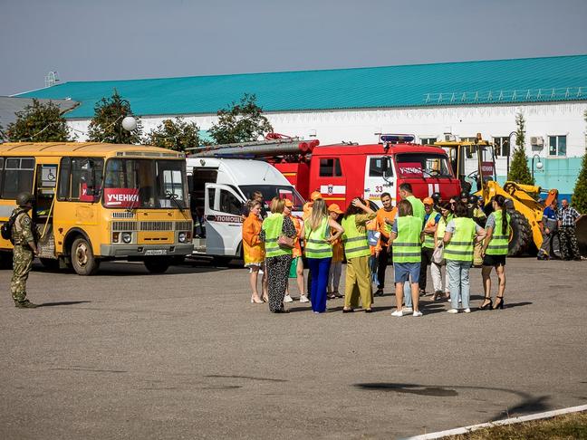 В Ракитном провели учения по экстренному вывозу жителей - Изображение 1