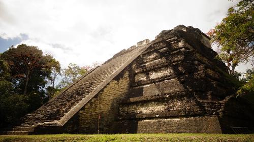 Древние города майя были опасно загрязнены ртутью