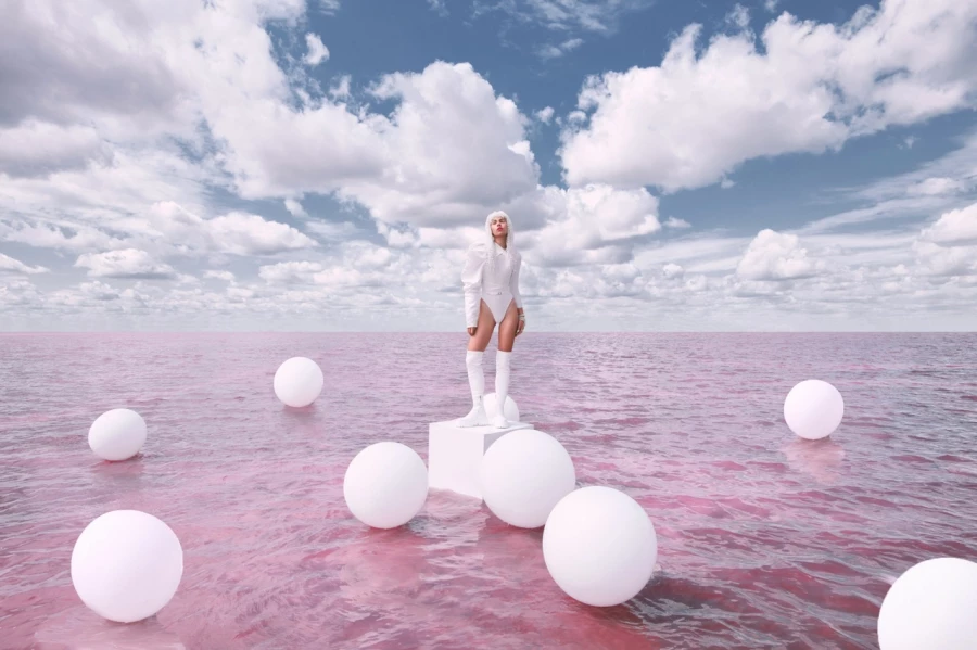 "Белое молчание".