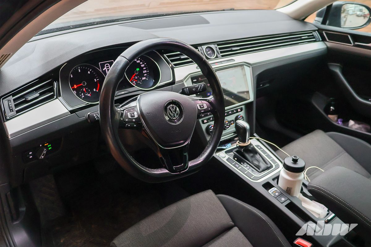 Идеальный автомобиль для семьи? Тестируем с владельцем Volkswagen Passat B8 с пробегом 300 000 км