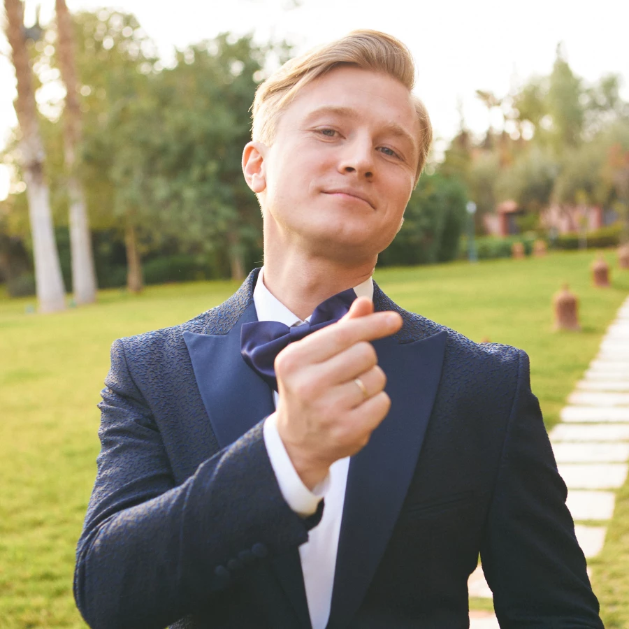 17. Вячеслав Чепурченко — актёр, участник «Звёзды в Африке», «Выжить в Самарканде. Игра сезонов», суперфиналист «Выжить в Дубае. Возвращение». «Я вообще обожаю реалити, и «Мастер игры» – это новый вызов. Если в других шоу психологические игры могут быть вторстепенным фактором, то тут на этом всё в принципе и основано», - говорит старожил реалити на ТНТ.