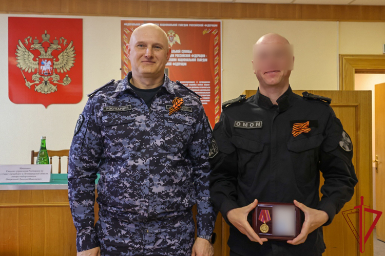 В Санкт-Петербурге поздравили ОМОН «Балтика» (на транспорте) Росгвардии с 33-летием со дня образования