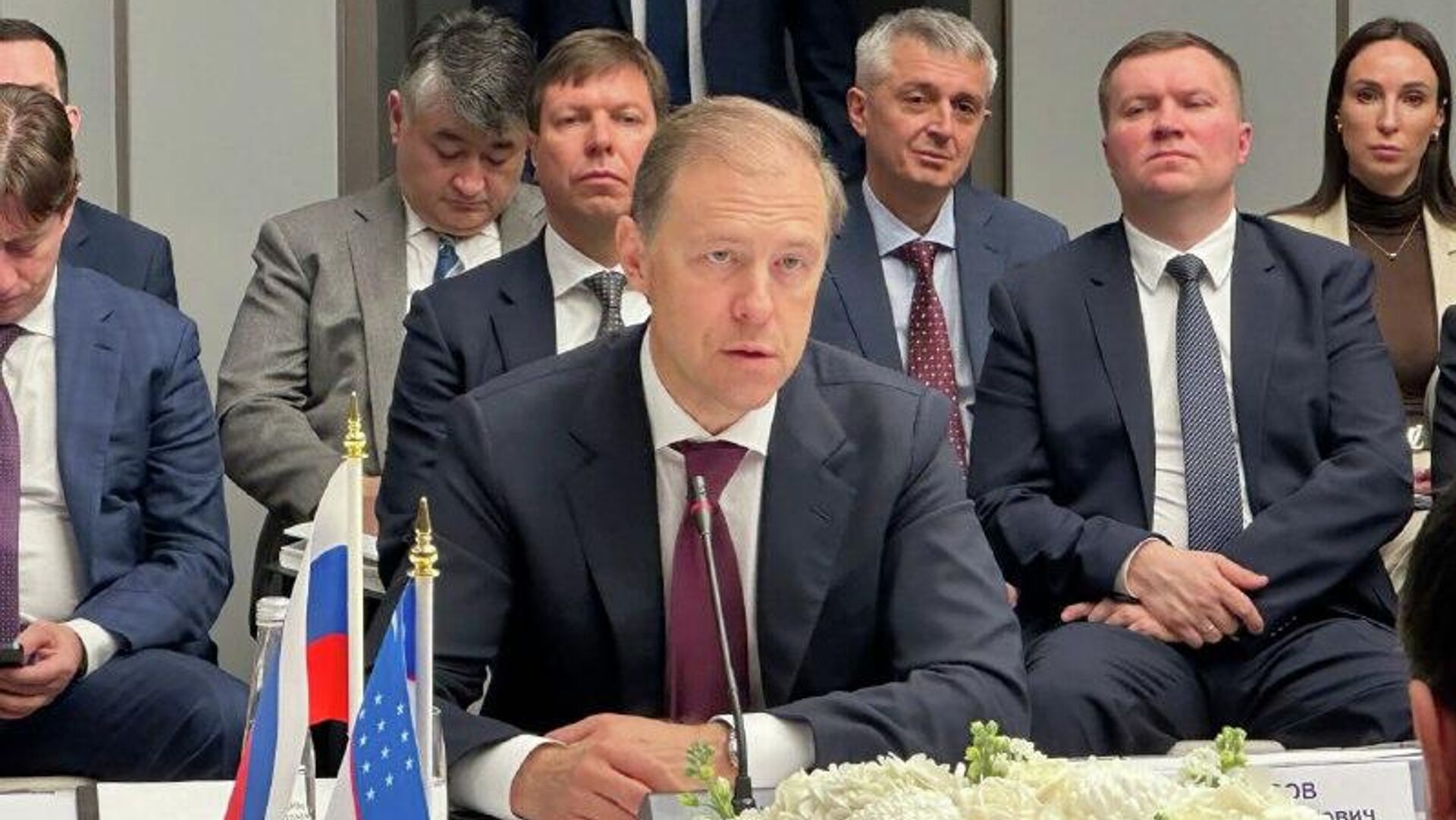 Мантуров: Товарооборот между Россией и Узбекистаном продолжает расти - Sputnik Узбекистан, 1920, 03.12.2025