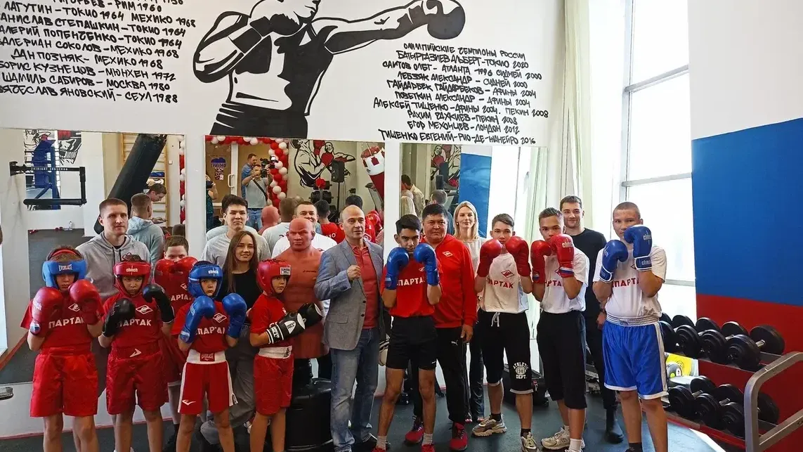 Тц триумф новосибирск. Открыли триумф. Владелец тц триумф плаза в обнинске. Директор триумф плаза обнинск. Филармония триумф пермь фото.