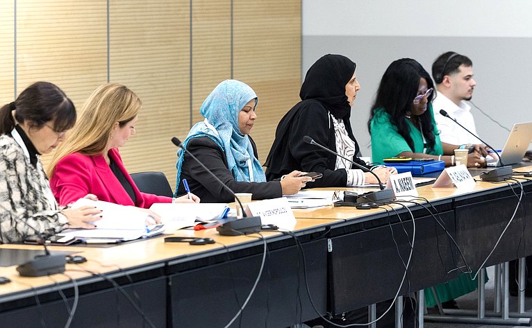 Сенаторы РФ приняли участие в мероприятиях 151-й Ассамблеи МПС