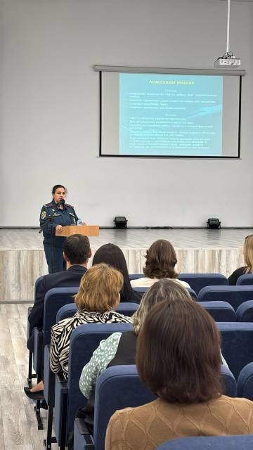В Пензе педагоги средних учебных заведений обучились техникам оказания психологической поддержки пострадавшим в кризисных ситуациях