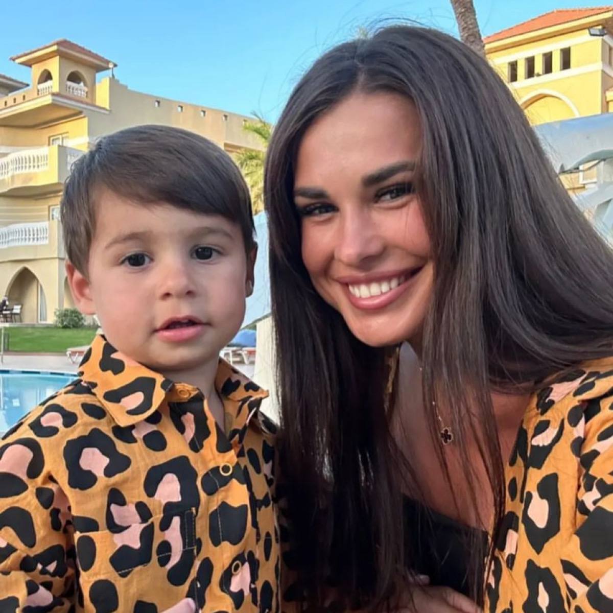 ирина пинчук и чобанян. как назвали второго сына пинчук и арая. как назвали второго сына пинчук и арая. ирина пинчук с мужем и ребенком. как назвали второго сына пинчук и арая.