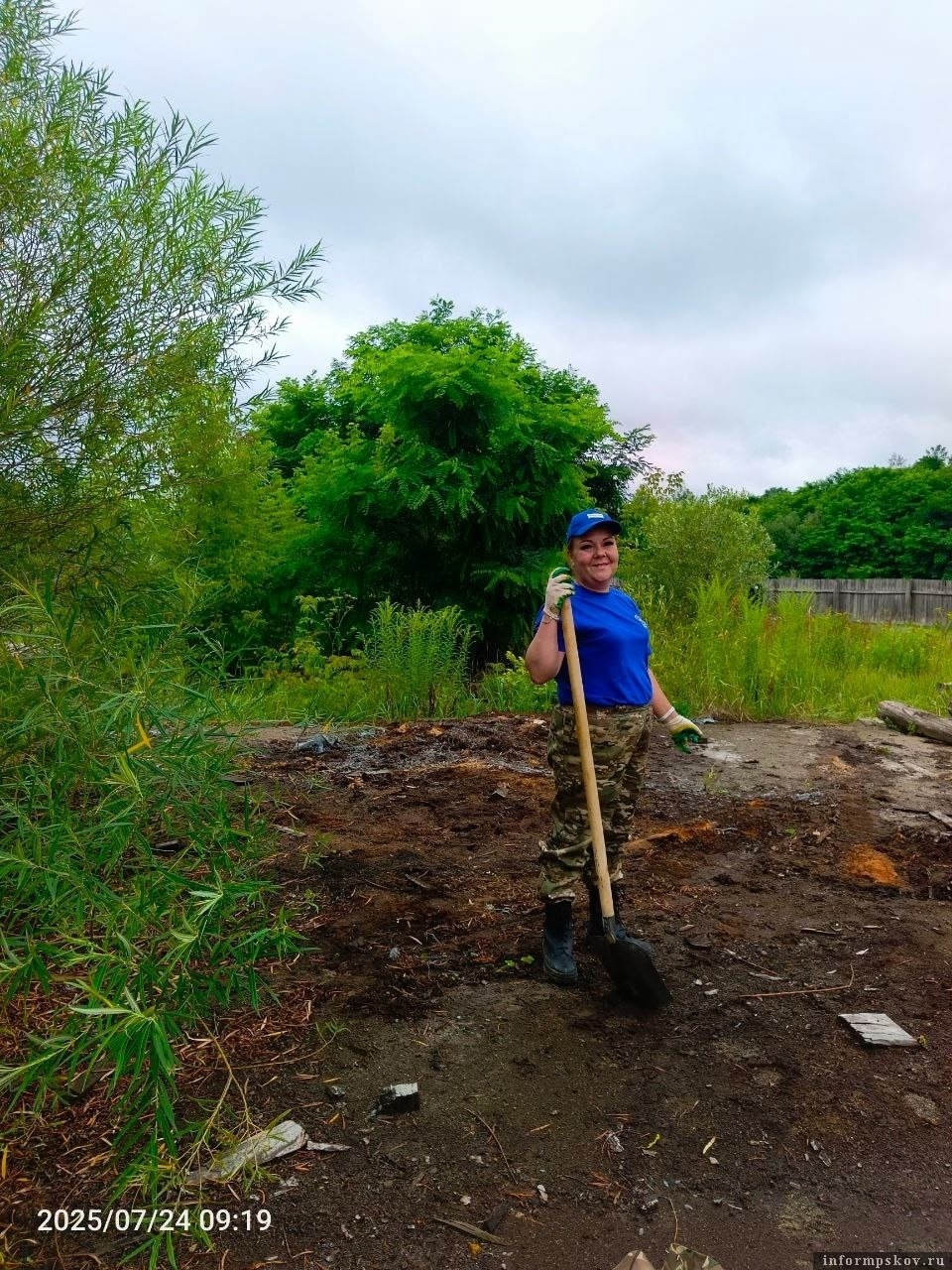 За помощь жителям курского приграничья дружинницу из Стругокрасненского района номинировали на «Народное признание»