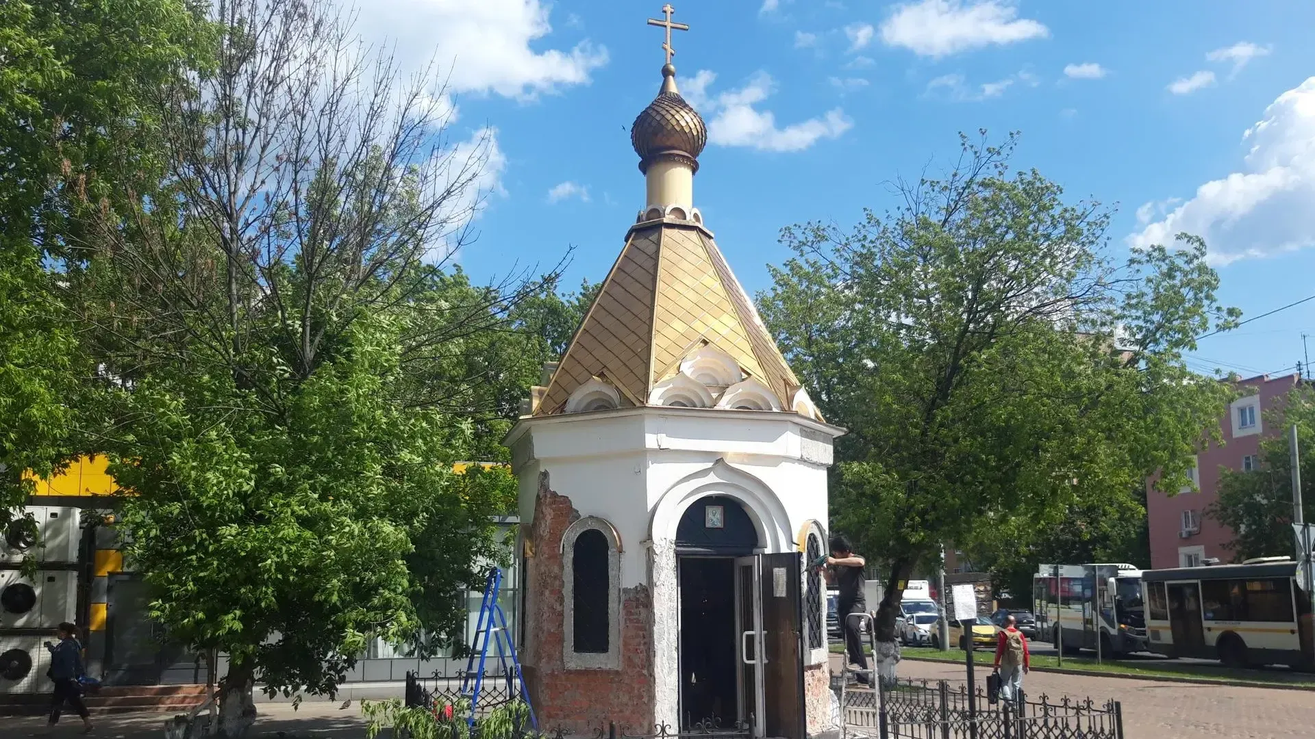 Часовня в Кронштадте Петра и Павла