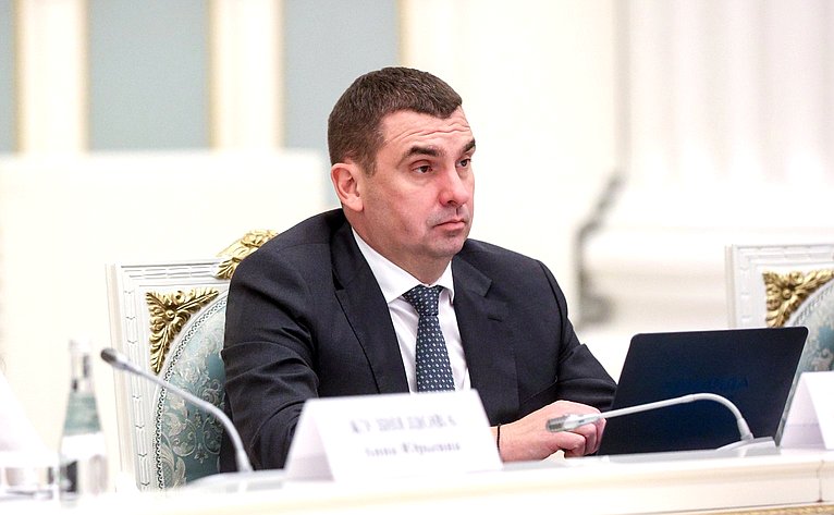 Заседание Совета при Президенте Российской Федерации по реализации государственной демографической и семейной политики