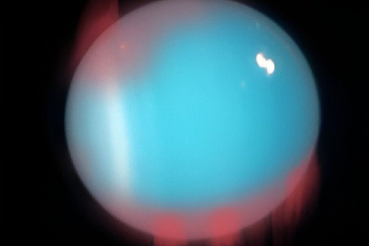 Северное сияние на Уране. Полярное сияние на Уране. Водородно-гелиевая атмосфера. Уран 2023 год