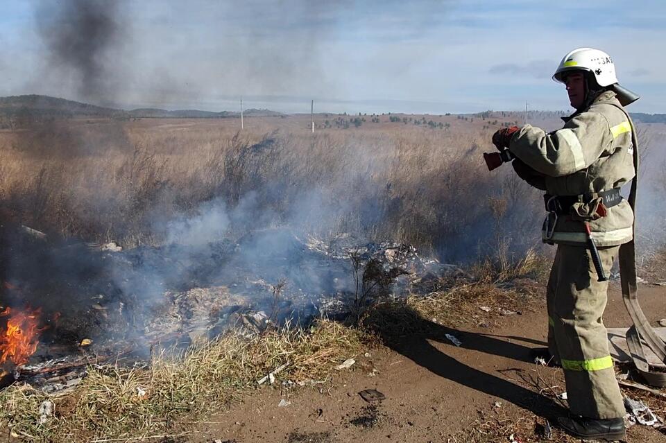 Пожары в забайкальском крае на сегодня. Пожары в Забайкальском крае. Ландшафтный пожар. О риске возникновения ландшафтных пожаров.