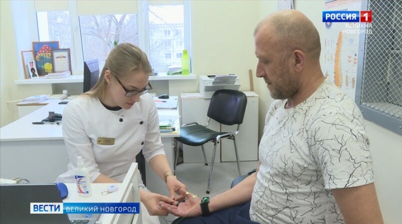 В Новгородском  госпитале ветеранов войн на новом электронейромиографе проводят до пятидесяти исследований в месяц