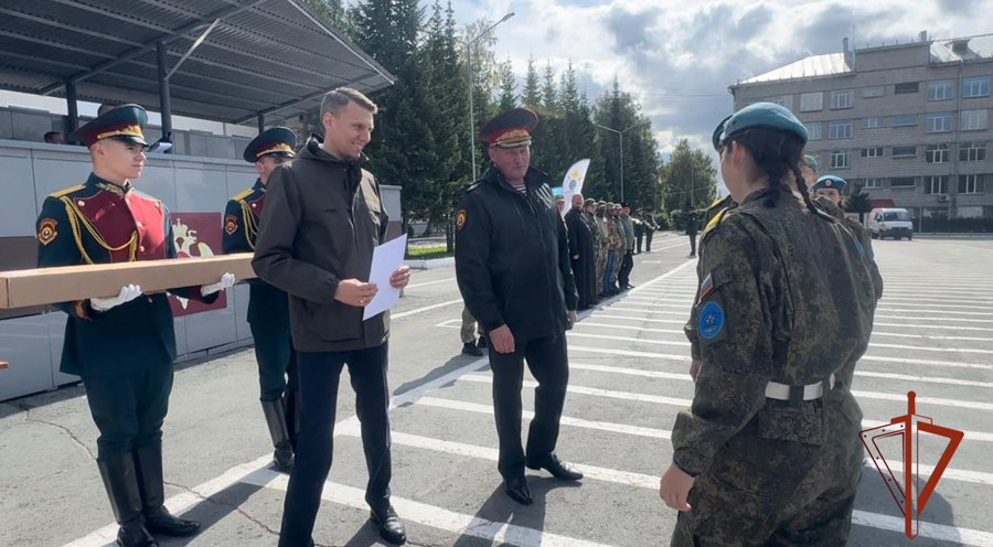 В Новосибирском военном институте Росгвардии прошла церемония закрытия региональных соревнований «Полигон твоих возможностей»