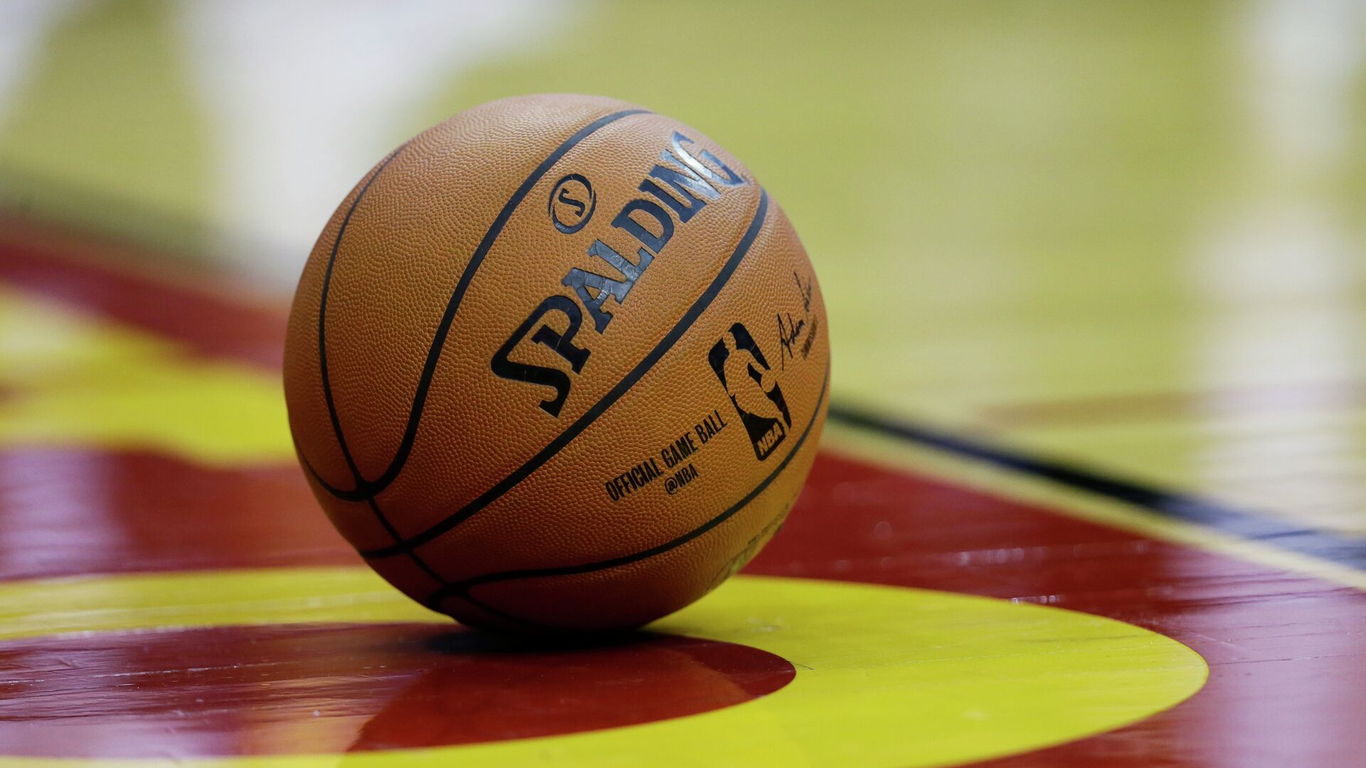 Баскетбольный мяч NBA 2022