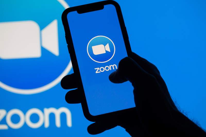 Bloomberg: Zoom сократит около 150 рабочих мест