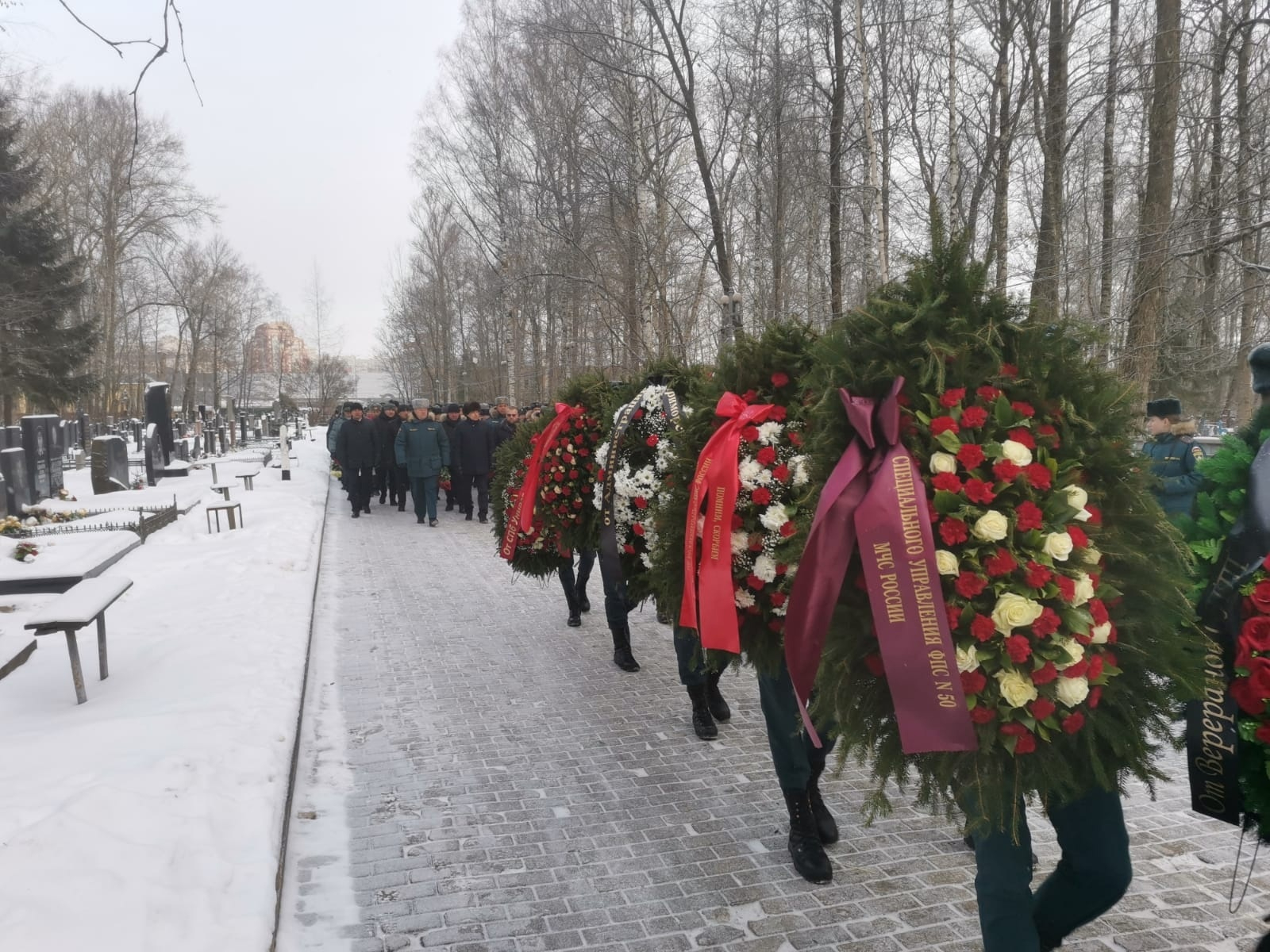 санкт петербург серафимовское кладбище