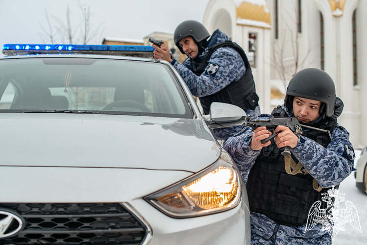 Росгвардейцы задержали подозреваемого в угоне машины в Иванове