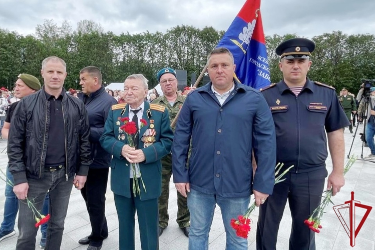 В Ленобласти представители Росгвардии приняли участие в торжественном мероприятии, посвященном Дню ветеранов боевых действий